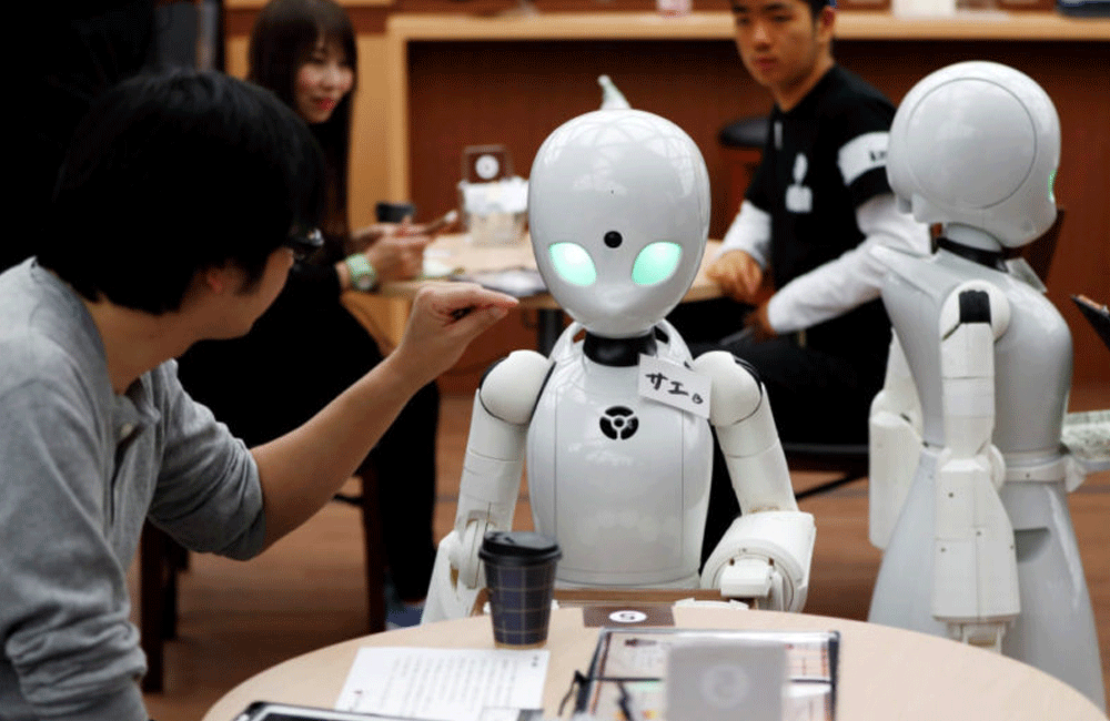 Nhật Bản Tìm Đến Robot, Người Ảo Vì Thiếu Lao Động